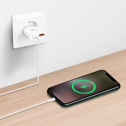 Logilink PA0348 - Cargador (220V) USB A y USB-C GaN (PD), 30W , Blanco